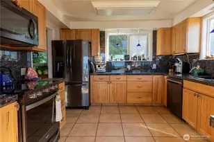 8520 Hwy 112 Hwy, Sekiu, WA 98381 - Photo 14