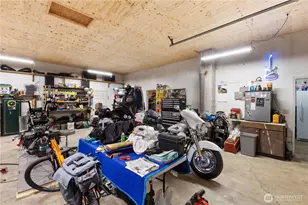 12833 Squaw Wood Ln SE, Rainier, WA 98576 - Photo 16