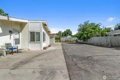 322 N Kentucky #A&B, East Wenatchee, WA 98802 - Photo 12