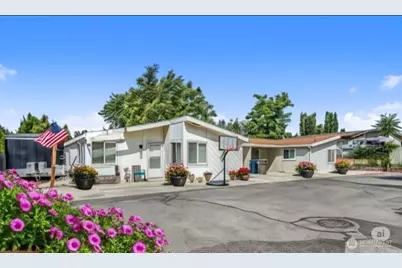 322 N Kentucky #A&B, East Wenatchee, WA 98802 - Photo 1