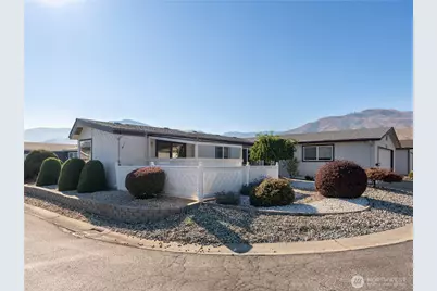 1701 Clark Drive #66, Wenatchee, WA 98801 - Photo 2