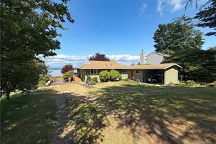 16 A Saratoga (Including D-15) Dr, Hat Island, WA 98206 - Photo 2