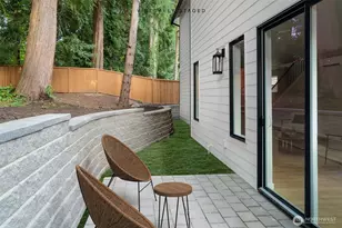 10602 NE 137th Pl, Kirkland, WA 98034 - Photo 12