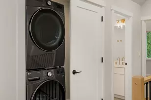 10602 NE 137th Pl, Kirkland, WA 98034 - Photo 16