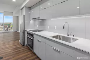 450 South Main St, Seattle, WA 98104 - Photo 8