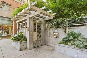 900 Lenora St, Seattle, WA 98121 - Photo 22