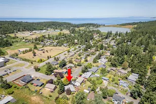 1453 Lopez Ave, Port Townsend, WA 98368 - Photo 2