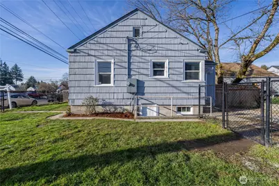 215 S 64th Street, Tacoma, WA 98408 - Photo 2