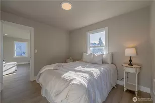 215 S 64th St, Tacoma, WA 98408 - Photo 12