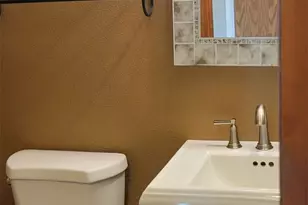 215 Sparks Dr, Kelso, WA 98626 - Photo 10