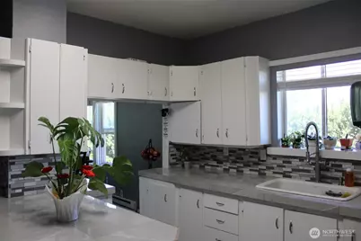 1415 Cherry St, Oroville, WA 98844 - Photo 10