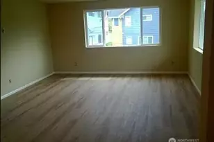 5215 38th Ave SW, Seattle, WA 98126 - Photo 4