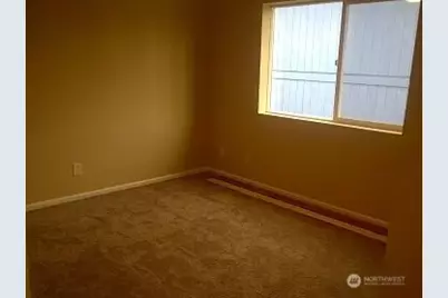 5215 38th Avenue SW #2, Seattle, WA 98126 - Photo 10