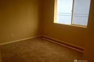 5215 38th Ave SW, Seattle, WA 98126 - Photo 10