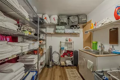 27131 N US Highway 101, Hoodsport, WA 98548 - Photo 24