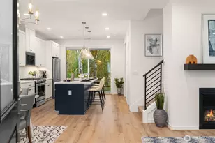 13434 (Hs 3) NE 112th Pl, Redmond, WA 98052 - Photo 4