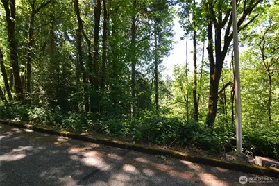 2429 Archwood Drive, Longview, WA 98632 - Photo 2