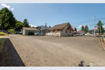 3606 S 12th Street, Tacoma, WA 98405 - Photo 4
