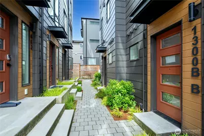 1300 E Remington Court #B, Seattle, WA 98122 - Photo 20