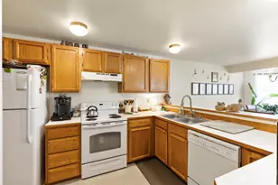 9695 Spinnaker Blvd NW, Silverdale, WA 98383 - Photo 14