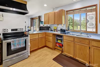 8120 Gordon Road, Concrete, WA 98237 - Photo 8