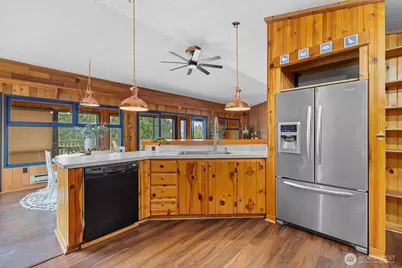 651 W Olympic View Drive, Coupeville, WA 98239 - Photo 14