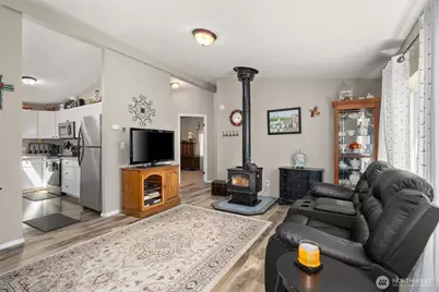 101 Shenandoah Drive, Silverlake, WA 98645 - Photo 8