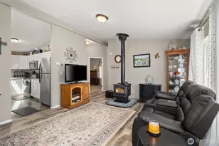 101 Shenandoah Dr, Silverlake, WA 98645 - Photo 8