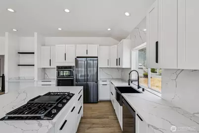 2805 Chambers Bay Drive, Steilacoom, WA 98388 - Photo 10