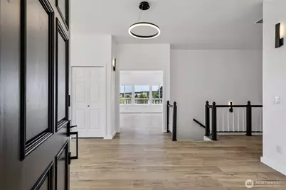 2805 Chambers Bay Drive, Steilacoom, WA 98388 - Photo 2