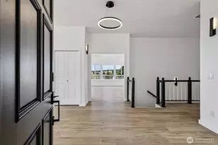 2805 Chambers Bay Dr, Steilacoom, WA 98388 - Photo 2