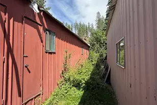 408 Main St, Conconully, WA 98844 - Photo 10