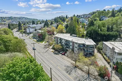 4051 Gilman Avenue W, Seattle, WA 98199 - Photo 6