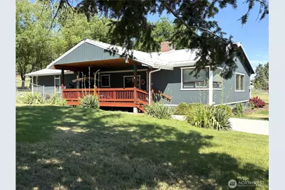 301 Main Street, Riverside, WA 98849 - Photo 1