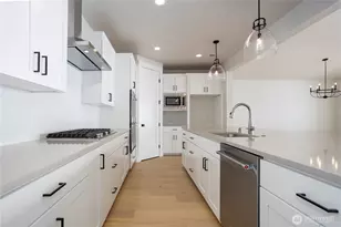 11413 Interlaaken Dr SW, Lakewood, WA 98498 - Photo 6