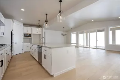 11413 Interlaaken Drive SW, Lakewood, WA 98498 - Photo 4