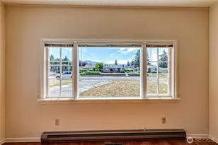 1415 E 2nd St, Port Angeles, WA 98362 - Photo 18