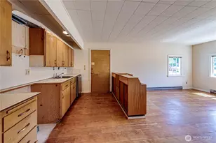 1415 E 2nd St, Port Angeles, WA 98362 - Photo 16