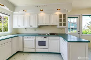 1415 E 2nd St, Port Angeles, WA 98362 - Photo 6