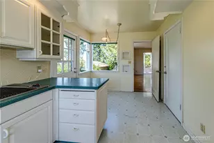 1415 E 2nd St, Port Angeles, WA 98362 - Photo 8