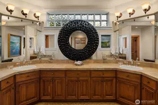 16 Enatai Dr, Bellevue, WA 98004 - Photo 26