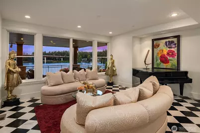 16 Enatai Drive, Bellevue, WA 98004 - Photo 12