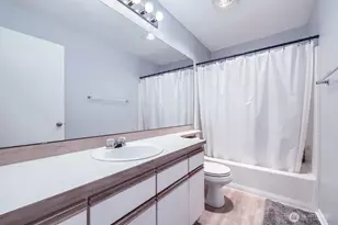 9210 Market Pl, Lake Stevens, WA 98258 - Photo 12