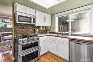 16508 39th St Ct E, Lake Tapps, WA 98391 - Photo 10