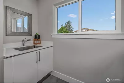 13916 17th Avenue E #81, Tacoma, WA 98445 - Photo 34