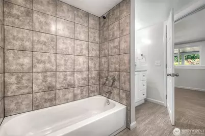 32407 72nd Avenue S, Roy, WA 98580 - Photo 10