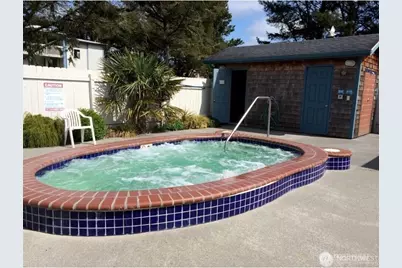 210 26th Street NW #106, Long Beach, WA 98361 - Photo 6