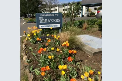 210 26th Street NW #106, Long Beach, WA 98361 - Photo 2