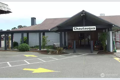 304 NW 14th Street NW #207, Long Beach, WA 98631 - Photo 2