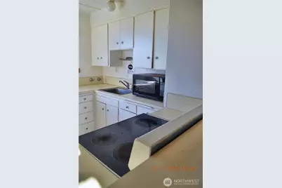 306 2nd St NE, Auburn, WA 98002 - Photo 14